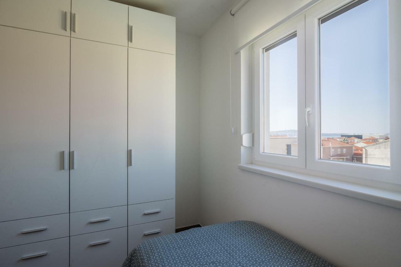 Luxury Apartman Ivana โตรกีร์ ภายนอก รูปภาพ